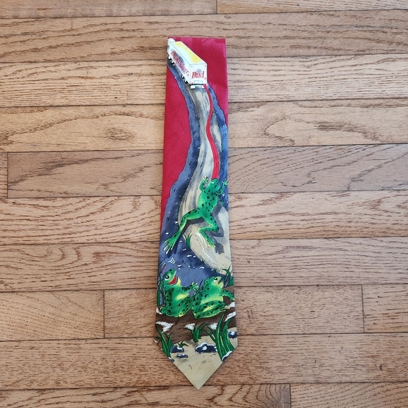 Anheuser-Busch Men's Frog Tie - Picture 6 of 10